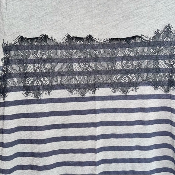Loft Striped Gray Navy Blue Lace Appliqué Tee - Picture 2 of 4